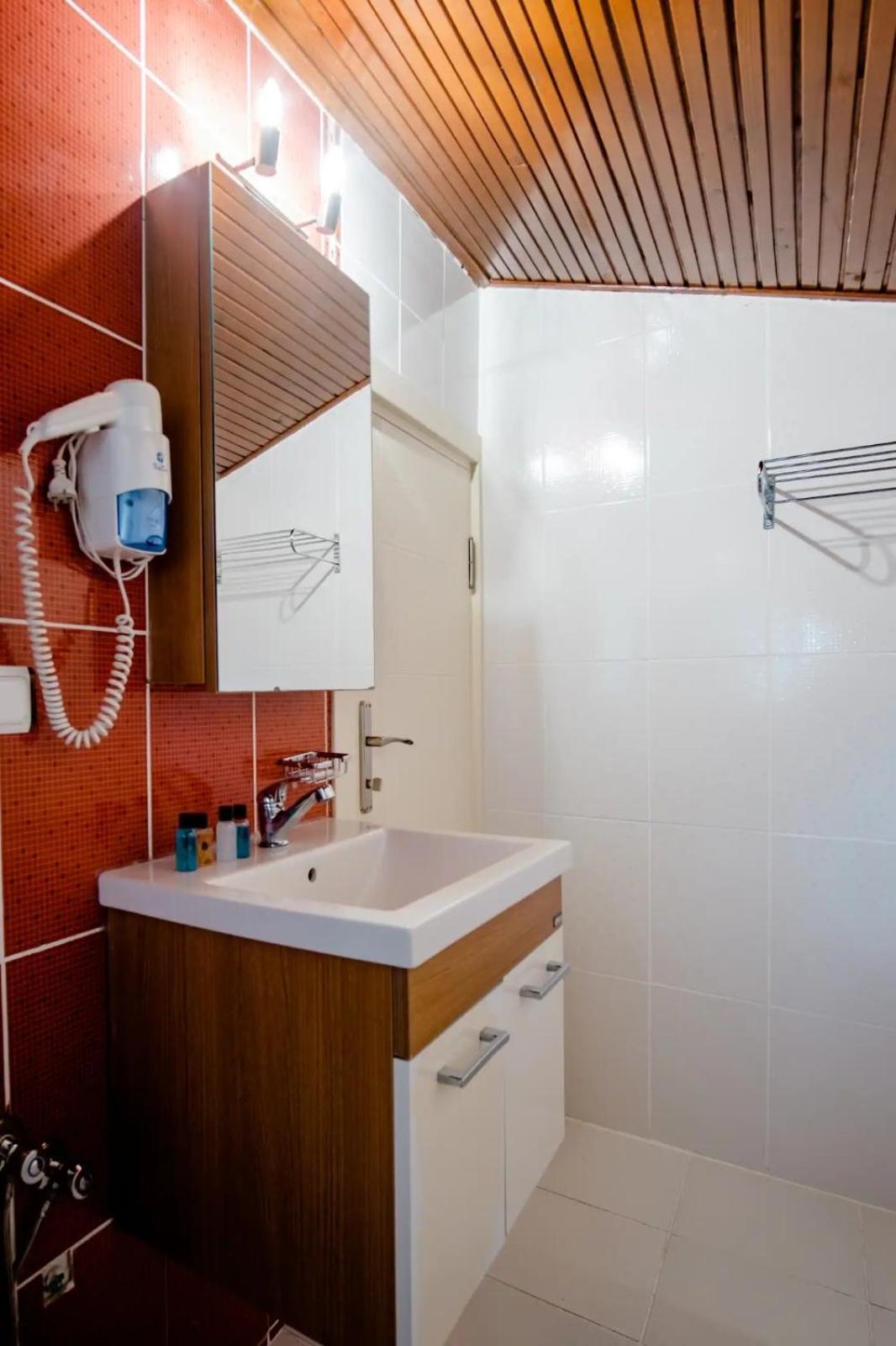 Bybassios Orhaniye Orhaniye  Ngoại thất bức ảnh